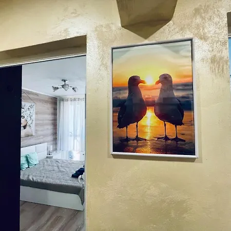 Glarus アパート ヴァルナ